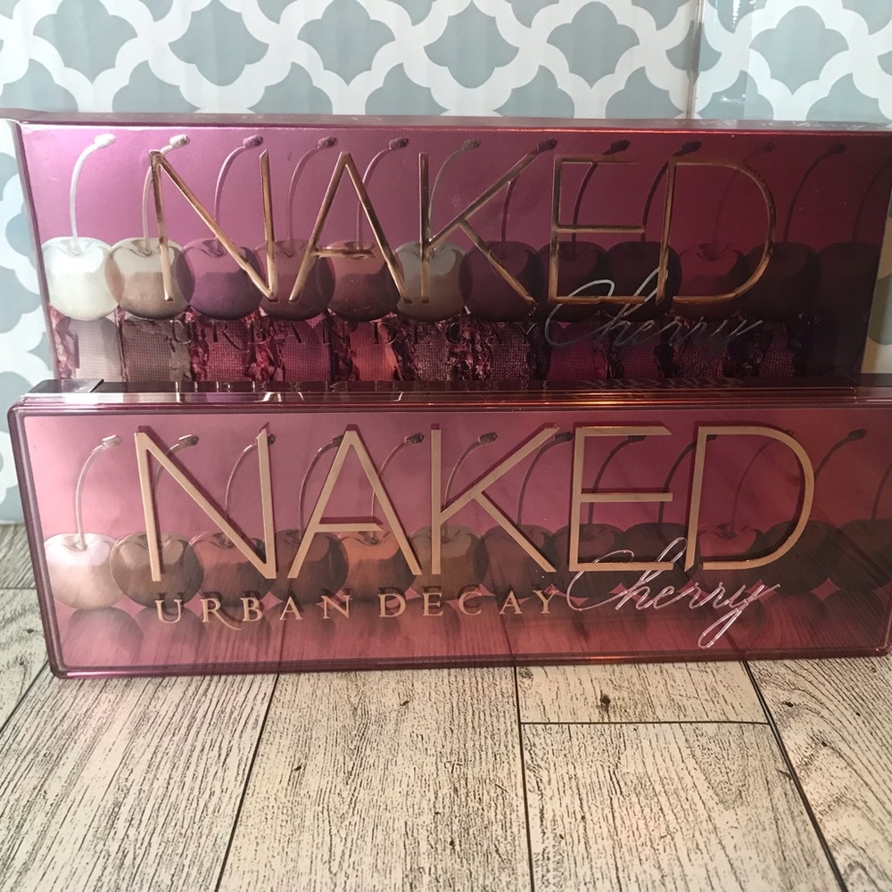 Urban Decay Naked Cherry Palette